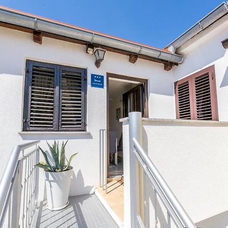 Ana Apartment Baska  Ngoại thất bức ảnh
