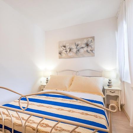 Ana Apartment Baska  Ngoại thất bức ảnh